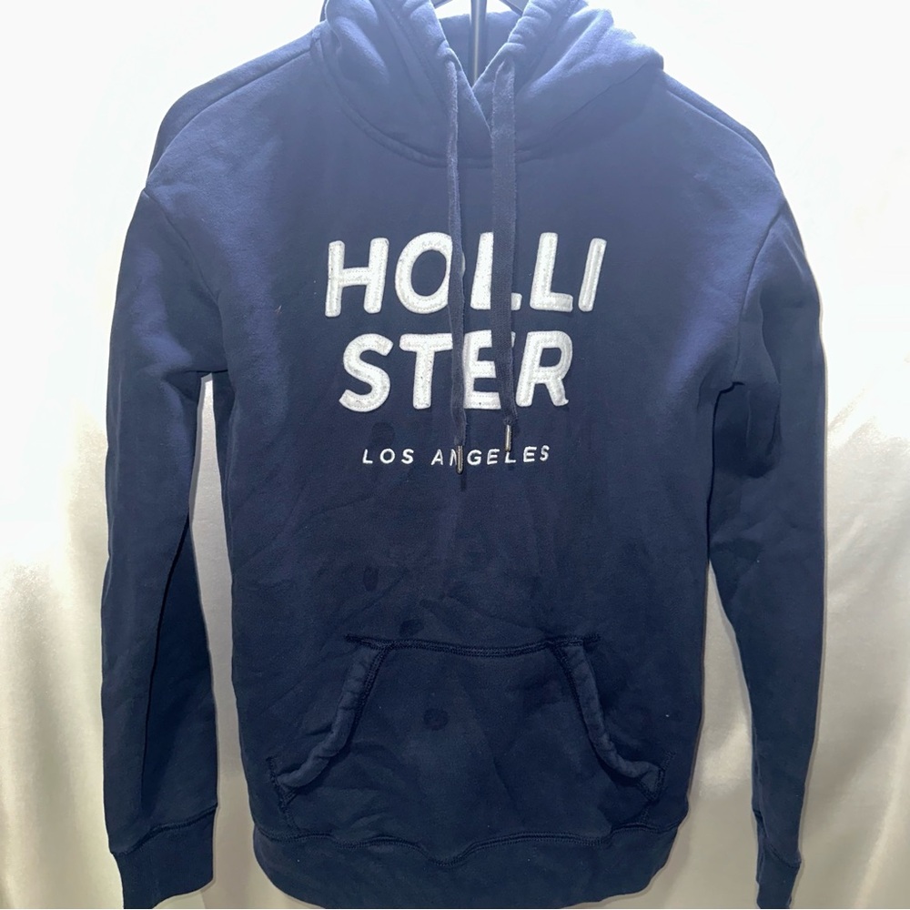 Hollister Men's Dark Blue Hoodie